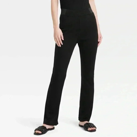 A New Day Women's High Waisted Ponte Flare Leggings with Pockets - Picture 1 of 13